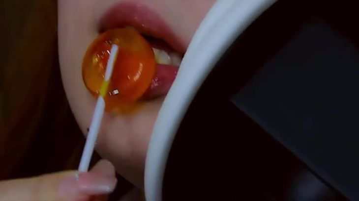 [虎牙白荔芝]ASMR福利哄睡视频 17