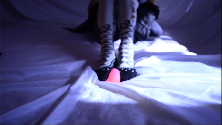 [七七ASMR语调 ]丝足配备烧话剧情杀之女装催眠 四