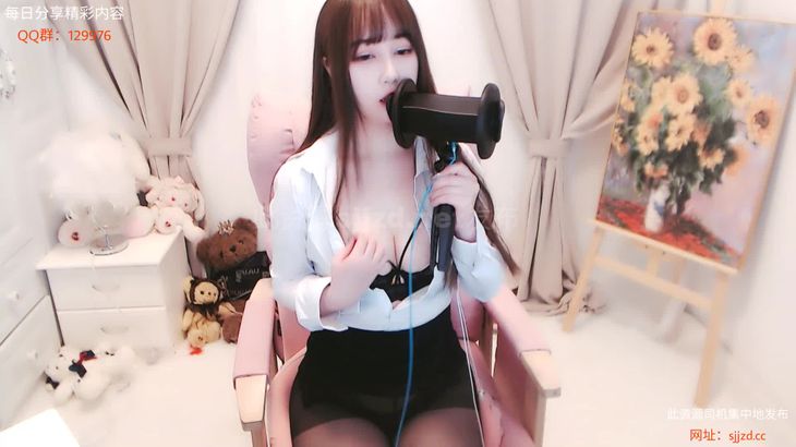 [尤猫醒醒ASMR]白衬衫舔耳诱惑