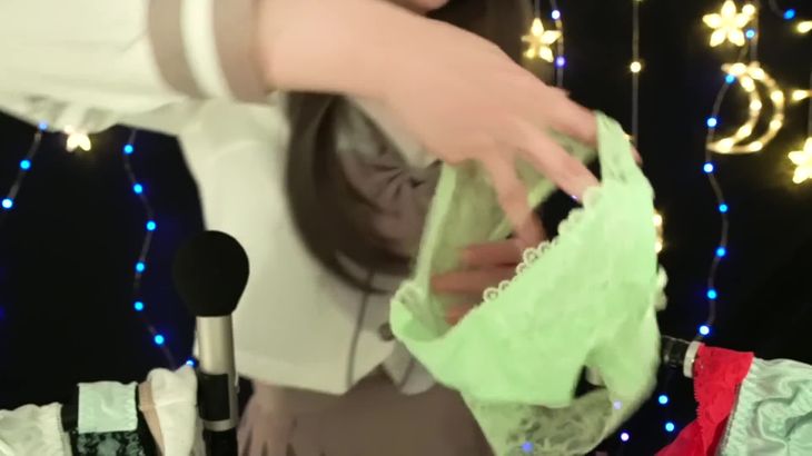 ASMR-14-Trigger–囁きながら14枚のパンツで眠くなるまでオノマトペ-Underwear-scratching-whispering-[息子のモーニングルーティン]