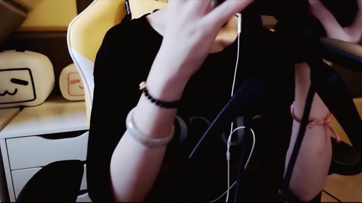 [AKI秋水]ASMR黑T恤