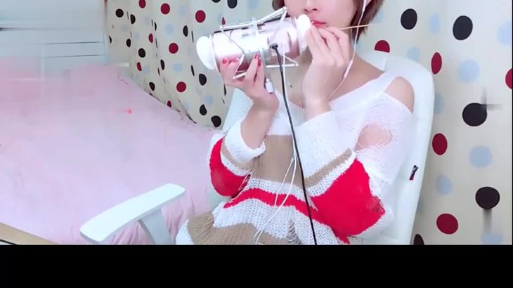 ASMR菇菇 帮你掏耳朵