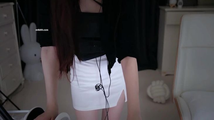 [小一熟了呀]最新火箭福利ASMR视频 8