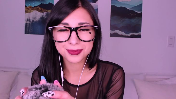 ASMR-RELAXING-Scalp-Massage-from-Your-Goth-GF-(Fluffy-Mic-Scratching,Personal-Attention)