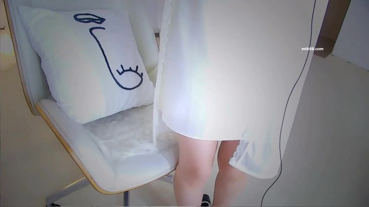 [小一熟了呀]最新火箭福利ASMR视频 4